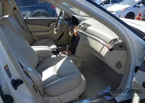 2006 Mercedes-Benz S 500 from USA, damaged, VIN WDBNG75J76A482057